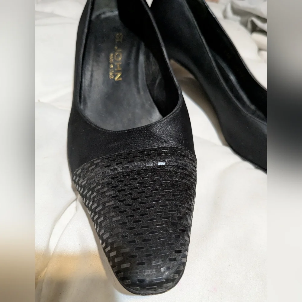 St. John Satin Black Heels 8.5B Beaded Toes
